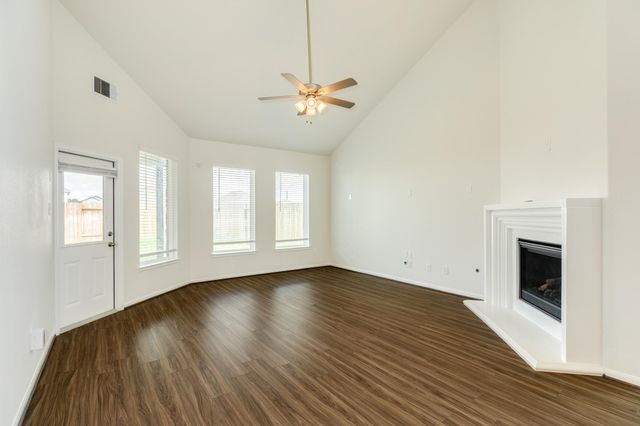 23409 Vineyard Drive, Alvin, TX 77511