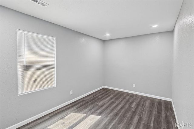 45 St Henry Drive, Cahokia, IL 62206