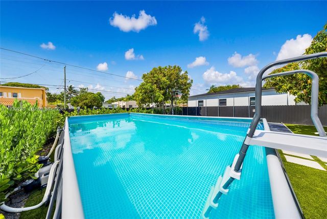 111 NW 53rd St, Miami, FL 33127