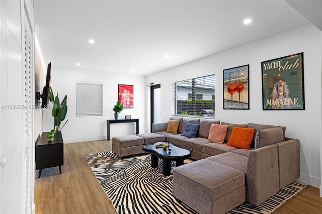 111 NW 53rd St, Miami, FL 33127