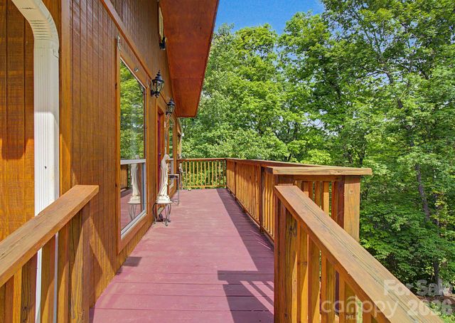 288 Rebel Drive, Hot Springs, NC 28743