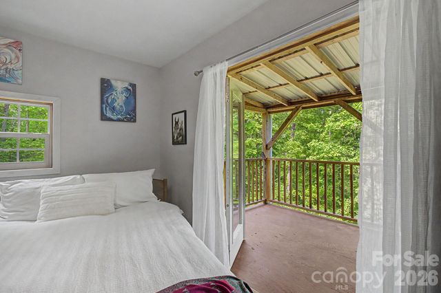 288 Rebel Drive, Hot Springs, NC 28743