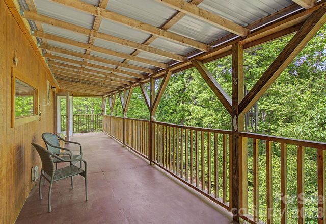 288 Rebel Drive, Hot Springs, NC 28743