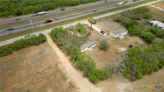 3651 E I-10, Seguin, TX 78155