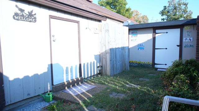 220 Harpers Mill Ct, Hermitage, TN 37076
