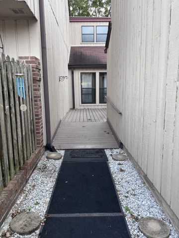 220 Harpers Mill Ct, Hermitage, TN 37076