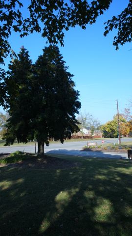 220 Harpers Mill Ct, Hermitage, TN 37076