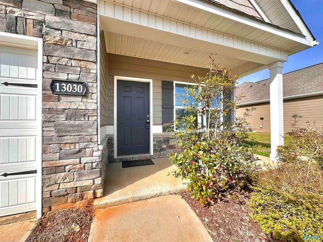13030 Lantern Pointe Way, Harvest, AL 35749
