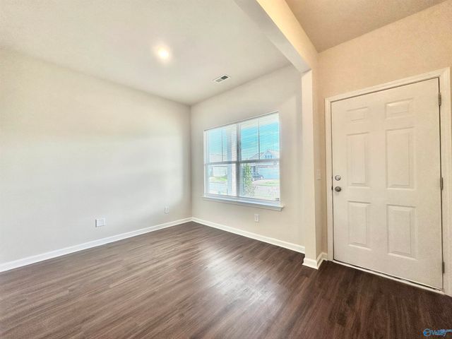 13030 Lantern Pointe Way, Harvest, AL 35749