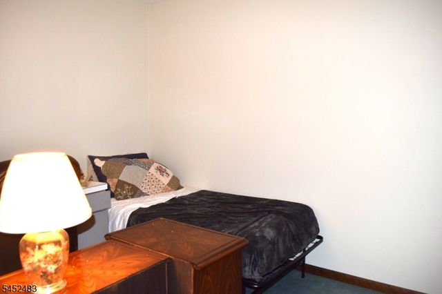 27 3Rd Ave, Roseland Boro, NJ 07068