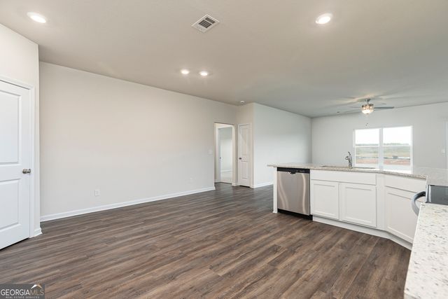 280 Oliver Drive, Locust Grove, GA 30248
