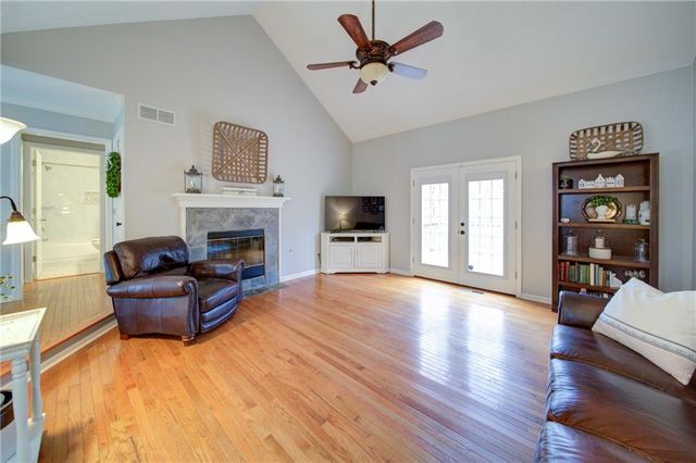 712 Trickum Valley Drive, Woodstock, GA 30188