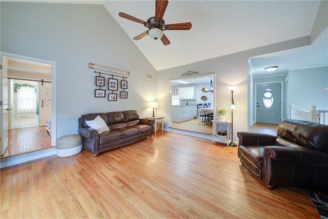 712 Trickum Valley Drive, Woodstock, GA 30188