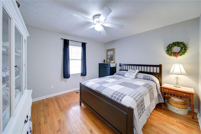 712 Trickum Valley Drive, Woodstock, GA 30188