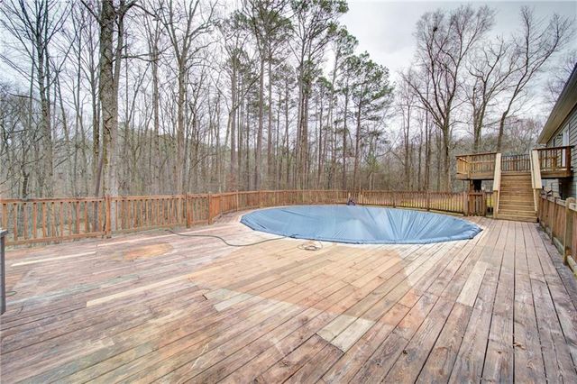 712 Trickum Valley Drive, Woodstock, GA 30188