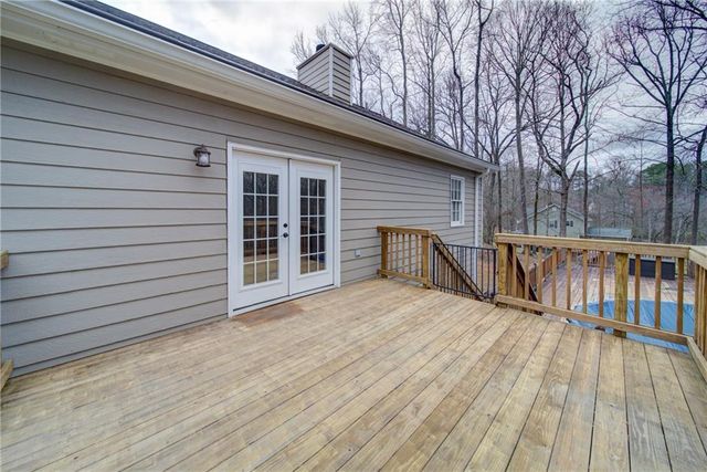 712 Trickum Valley Drive, Woodstock, GA 30188