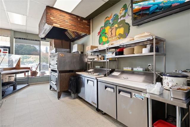 5214 George Washington Memorial HWY, Yorktown, VA 23692