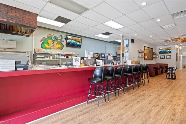 5214 George Washington Memorial HWY, Yorktown, VA 23692