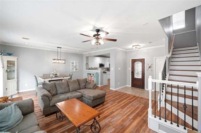 16045 Summerville Lake Drive, Tomball, TX 77377