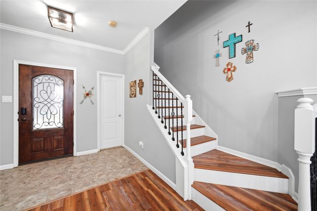 16045 Summerville Lake Drive, Tomball, TX 77377