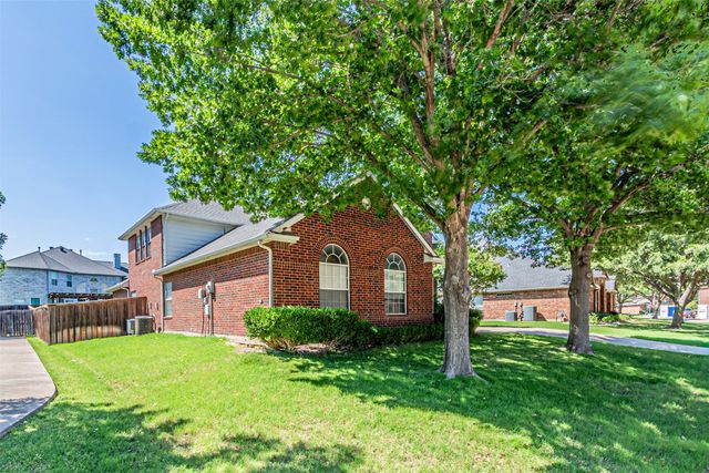 1913 Blue Ridge Drive, Flower Mound, TX 75028