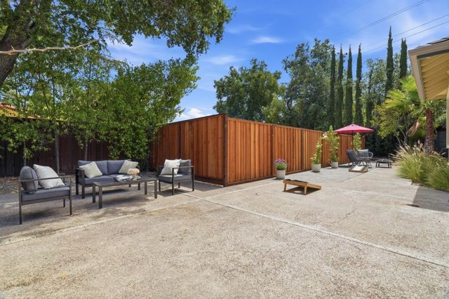 12468 Ted Avenue, Saratoga, CA 95070