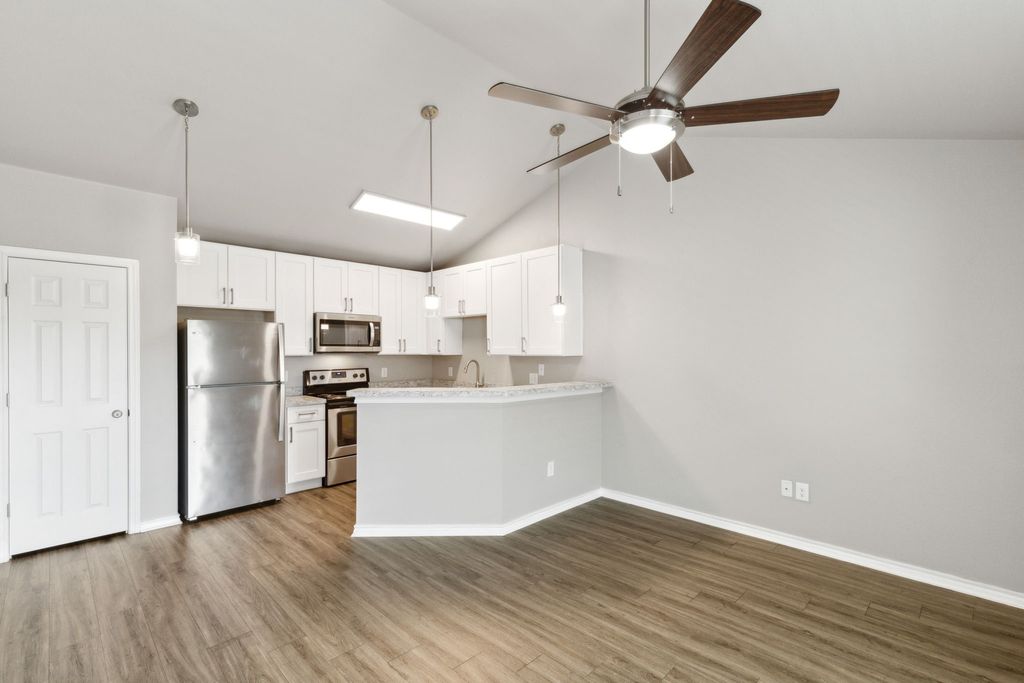 6108 Abrams Road 523, Dallas, TX 75231