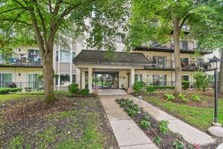 8630 Waukegan Road 414, Morton Grove, IL 60053