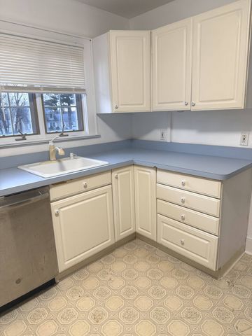 17 RESERVOIR Avenue, Norwalk, CT 06850