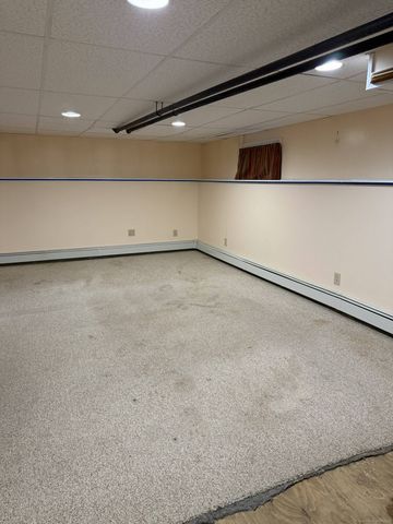 17 RESERVOIR Avenue, Norwalk, CT 06850