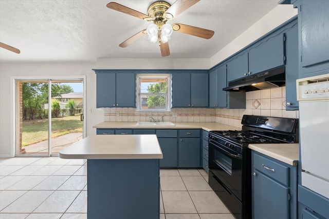 2920 SW 57th Street, Oklahoma City, OK 73119