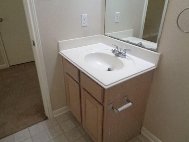 446 N Compass Rose Circle, Crosby, TX 77532