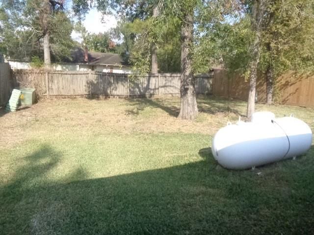 446 N Compass Rose Circle, Crosby, TX 77532