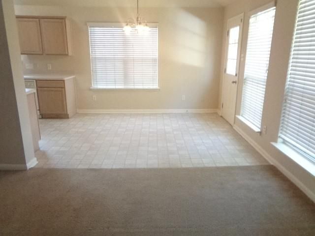 446 N Compass Rose Circle, Crosby, TX 77532