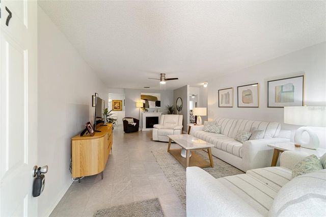 9357 SW 82ND TERRACE B, Ocala, FL 34481