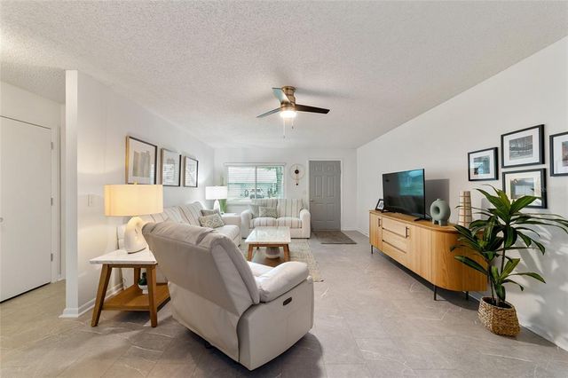 9357 SW 82ND TERRACE B, Ocala, FL 34481