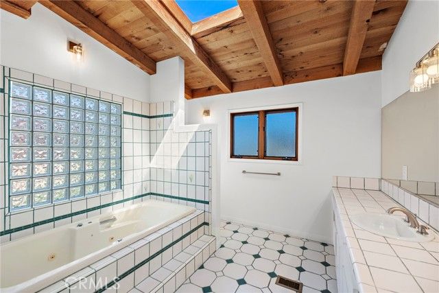 28872 Alta Laguna Boulevard, Laguna Beach, CA 92651