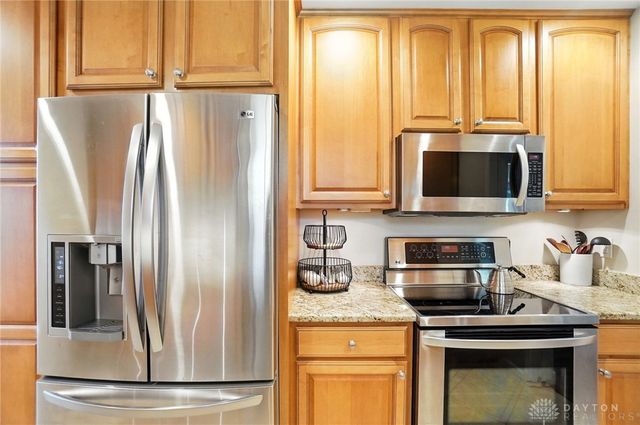 526 Acorn Drive, Oakwood, OH 45419