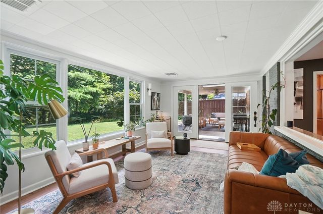 526 Acorn Drive, Oakwood, OH 45419