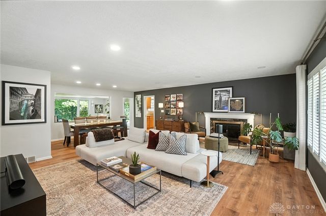 526 Acorn Drive, Oakwood, OH 45419