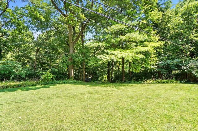 526 Acorn Drive, Oakwood, OH 45419