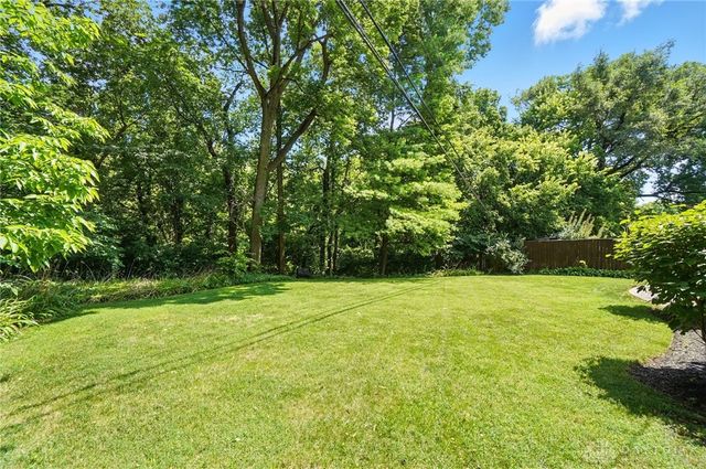 526 Acorn Drive, Oakwood, OH 45419