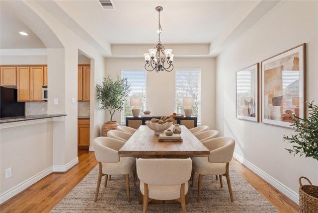 2830 Sherwin Street, Houston, TX 77007