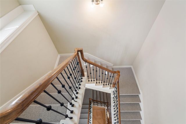 2830 Sherwin Street, Houston, TX 77007