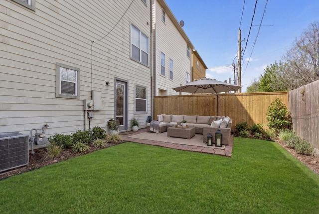 2830 Sherwin Street, Houston, TX 77007