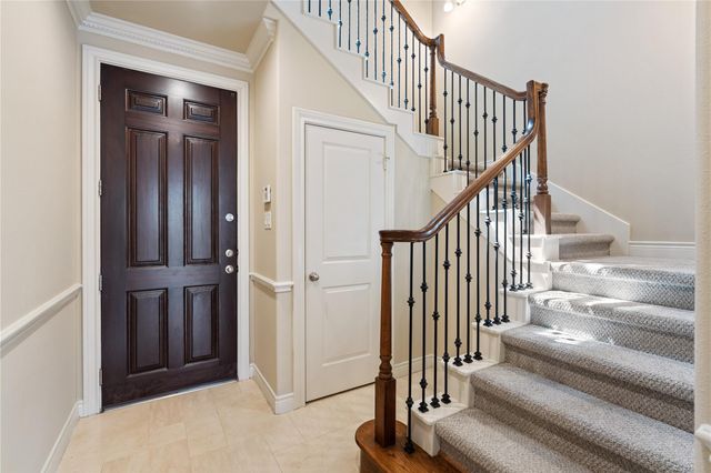 2830 Sherwin Street, Houston, TX 77007