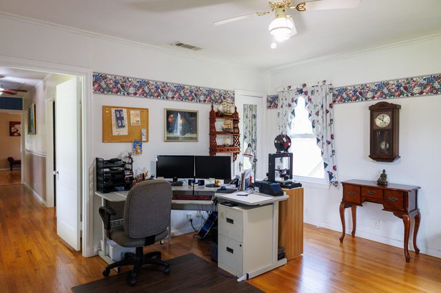 1010 S Chilton Avenue, Tyler, TX 75701