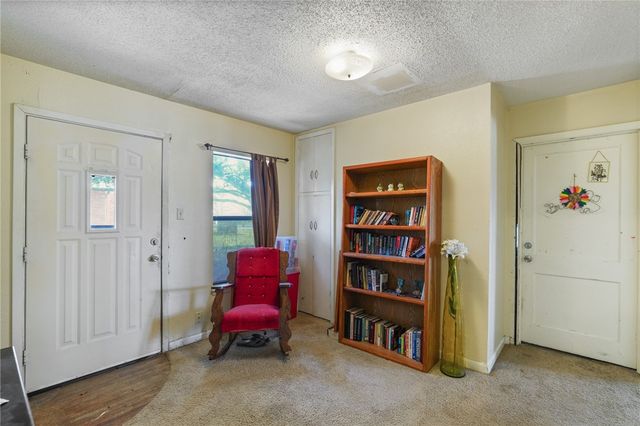 404 Louise St, Orange Grove, TX 78372
