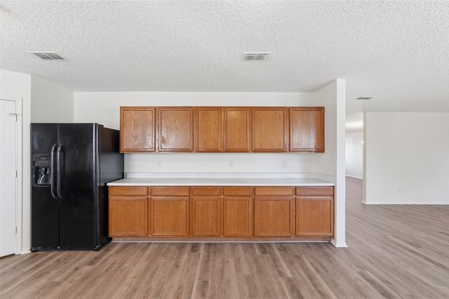 5500 Costa Mesa Drive, Fort Worth, TX 76244