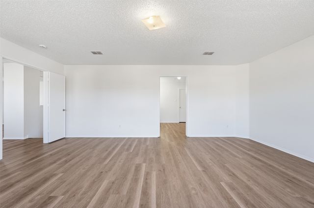 5500 Costa Mesa Drive, Fort Worth, TX 76244